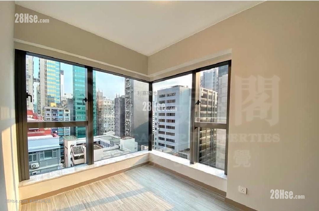 Arbour Sell 2 Bedrooms , 2 Bathrooms 511 ft²