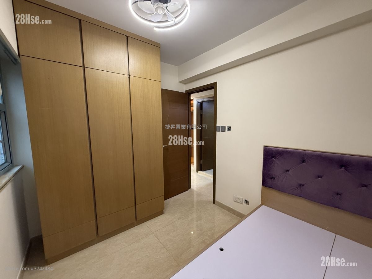 伟恒昌新村 租盘 2 房 , 1 浴室 456 平方尺