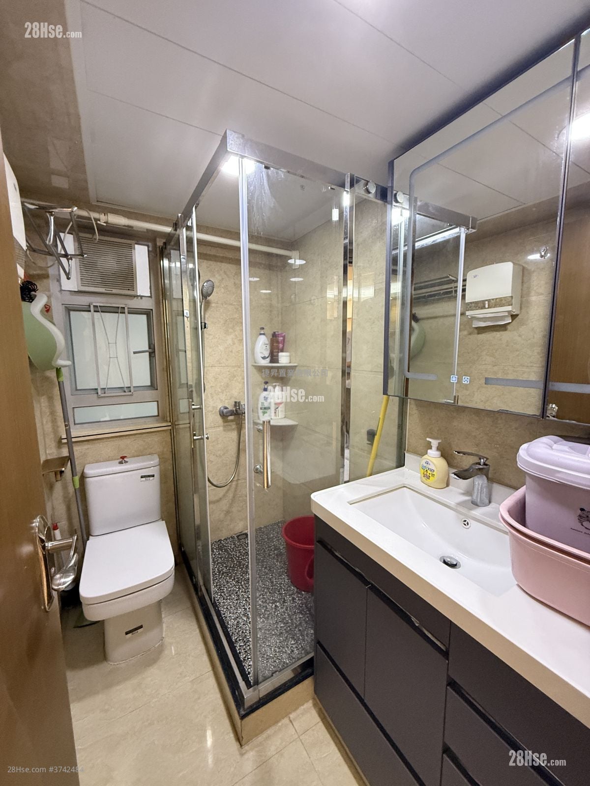 伟恒昌新村 租盘 2 房 , 1 浴室 456 平方尺