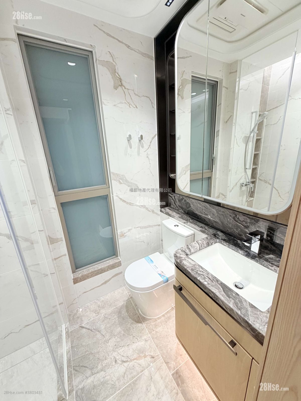 Villa Garda Ii Rental 1 Bedroom , 1 Bathroom 340 ft²