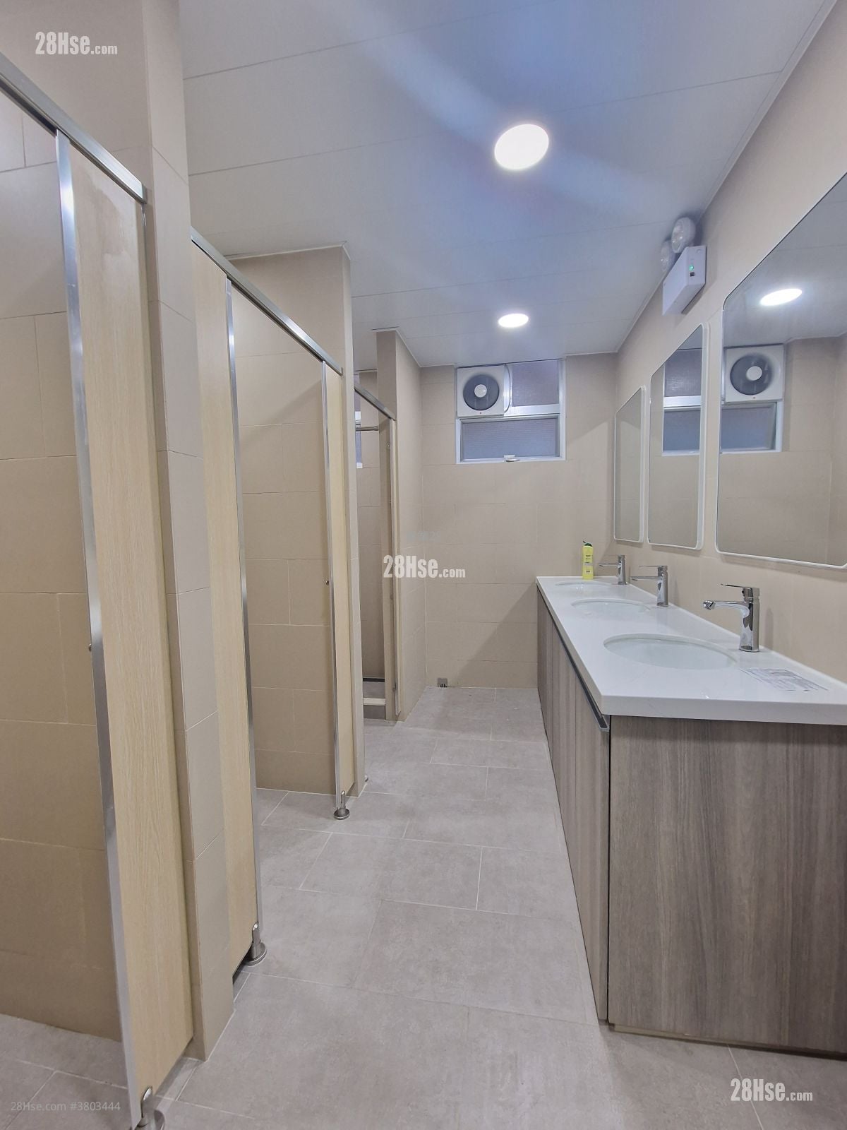 Mai Tak Industrial Building Rental