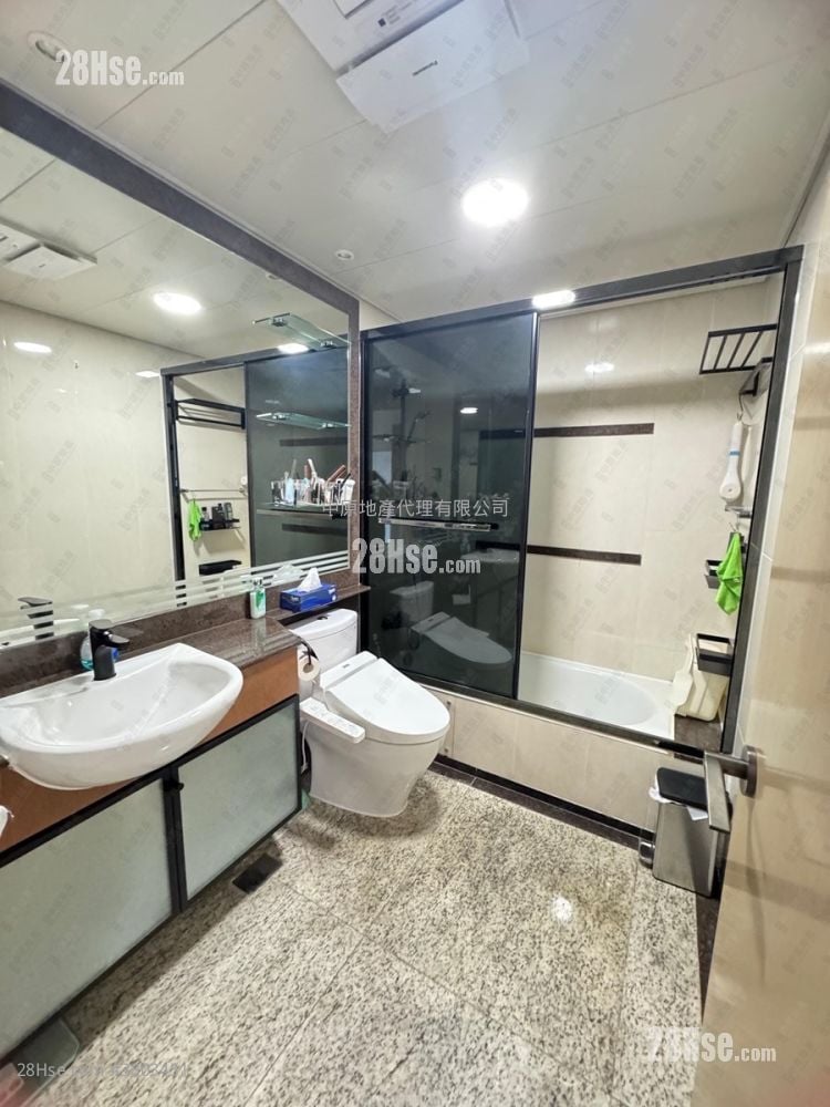 The Grandiose Sell 3 Bedrooms , 2 Bathrooms 787 ft²