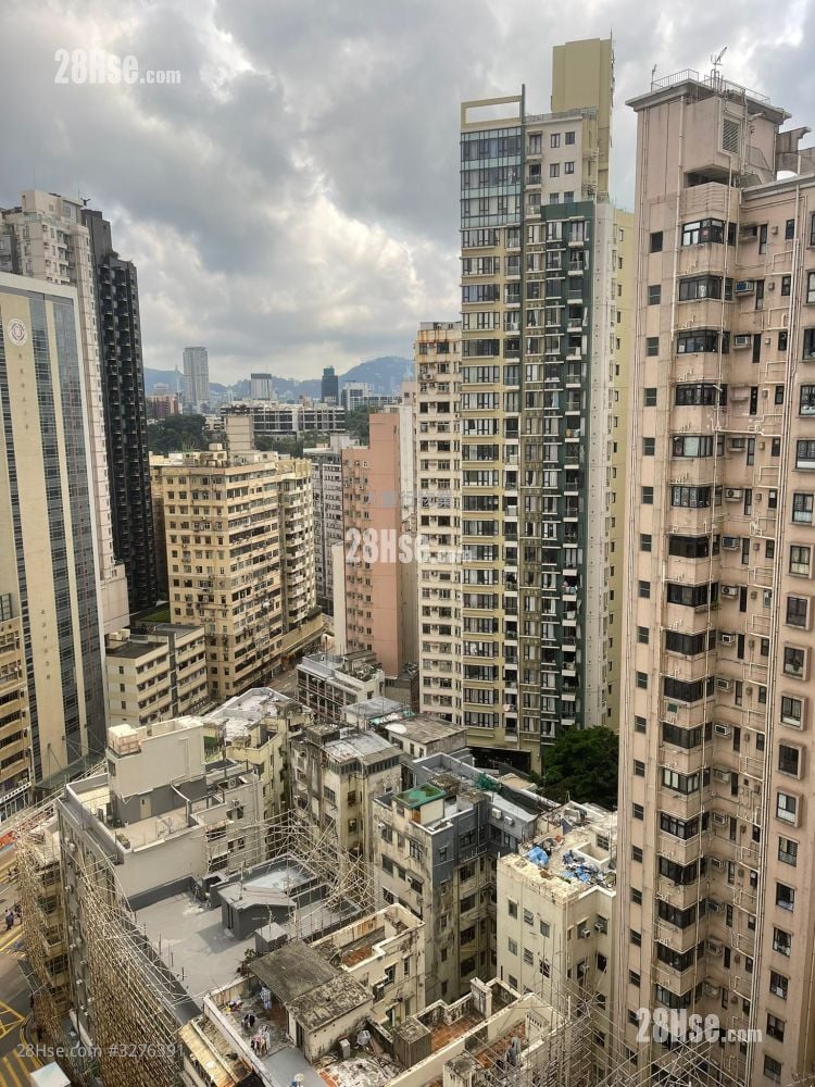 Wing Ying Mansion Sell 3 Bedrooms , 2 Bathrooms 996 ft²