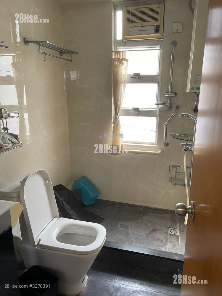 Wing Ying Mansion Sell 3 Bedrooms , 2 Bathrooms 996 ft²