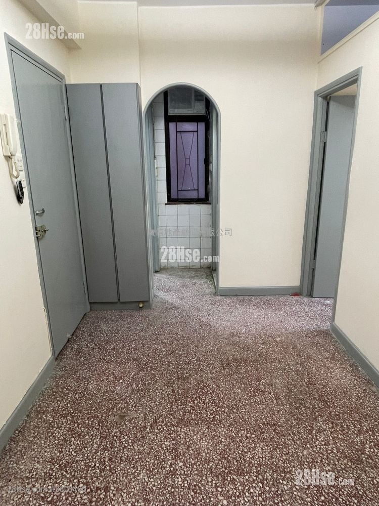 月圆大厦 租盘 2 房 , 1 浴室 295 平方尺