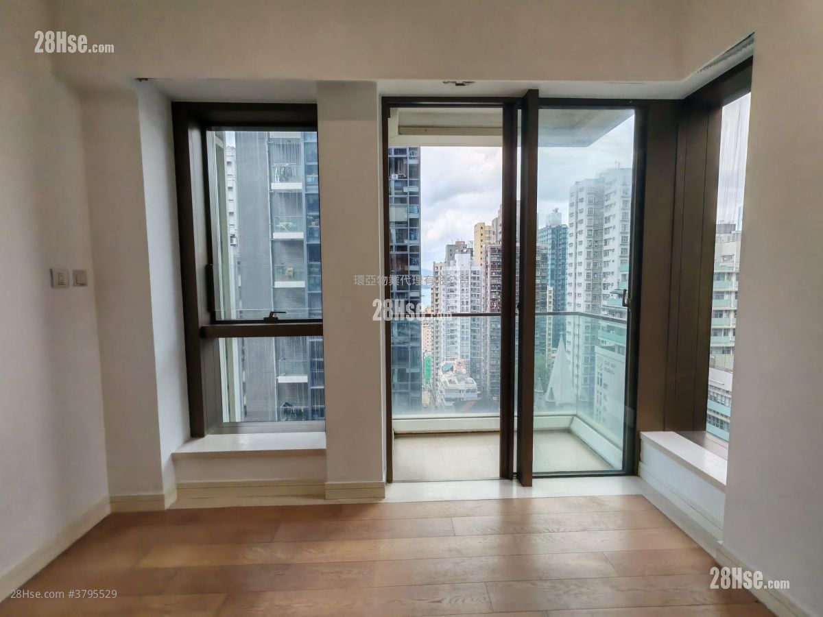 Kensington Hill 售盘 3 房 , 2 浴室 865 平方尺