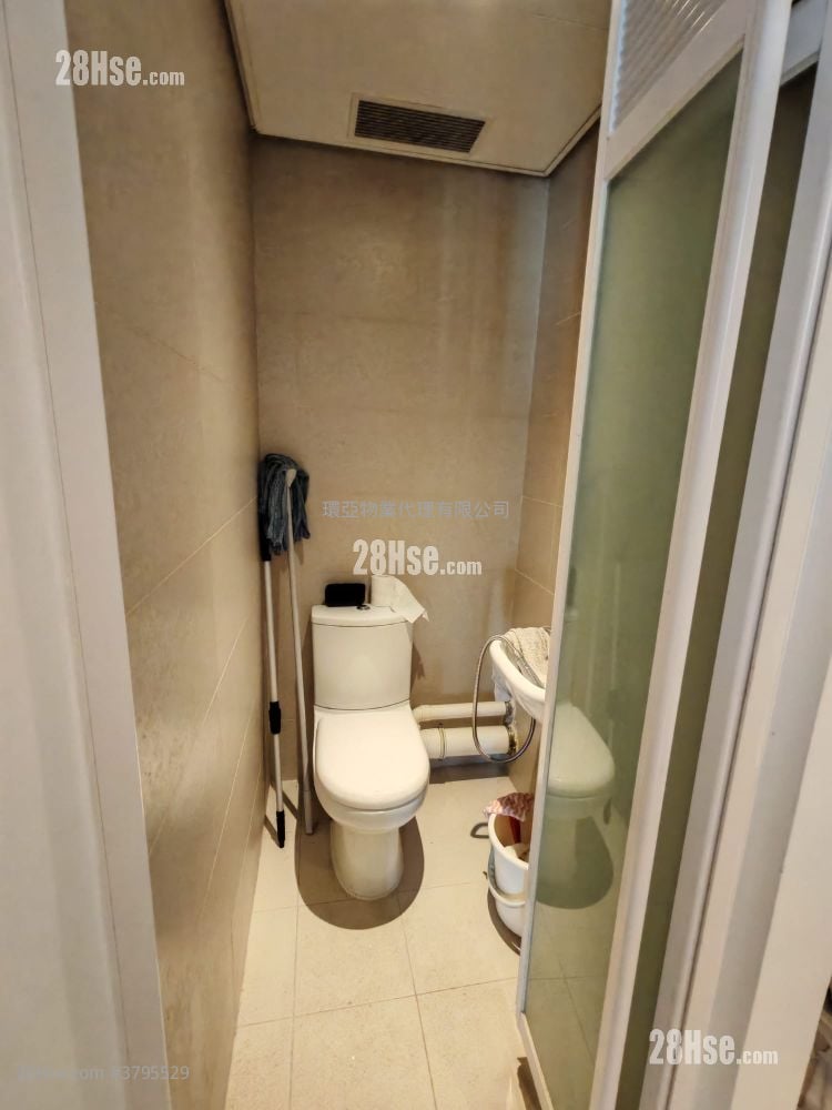 Kensington Hill 售盘 3 房 , 2 浴室 865 平方尺