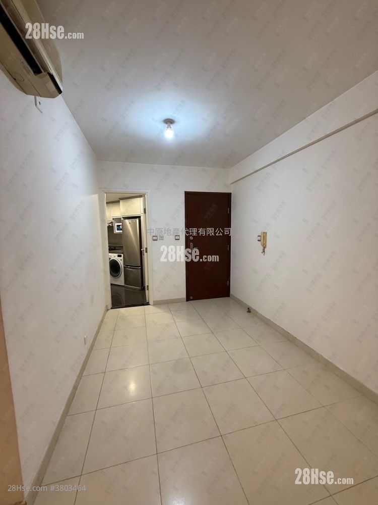 Tseung Kwan O Plaza Sell 3 Bedrooms , 1 Bathroom 530 ft²