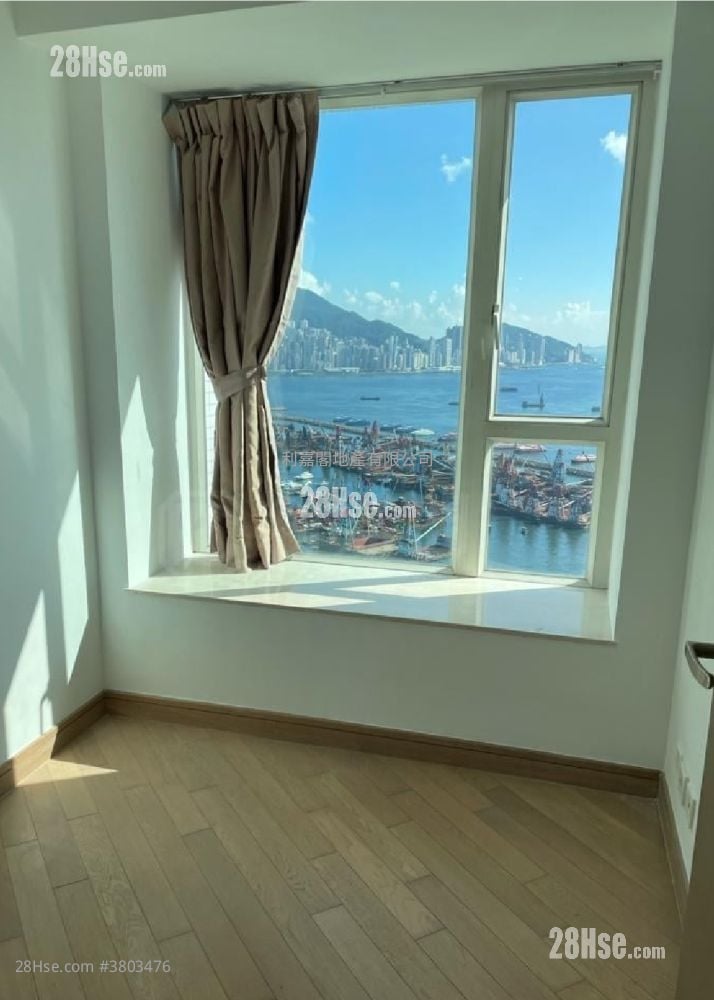 Florient Rise Sell 3 Bedrooms , 2 Bathrooms 643 ft²