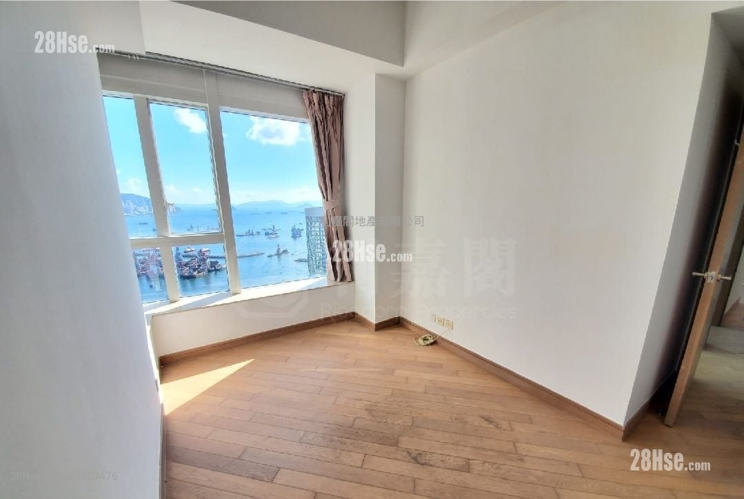 Florient Rise Sell 3 Bedrooms , 2 Bathrooms 643 ft²