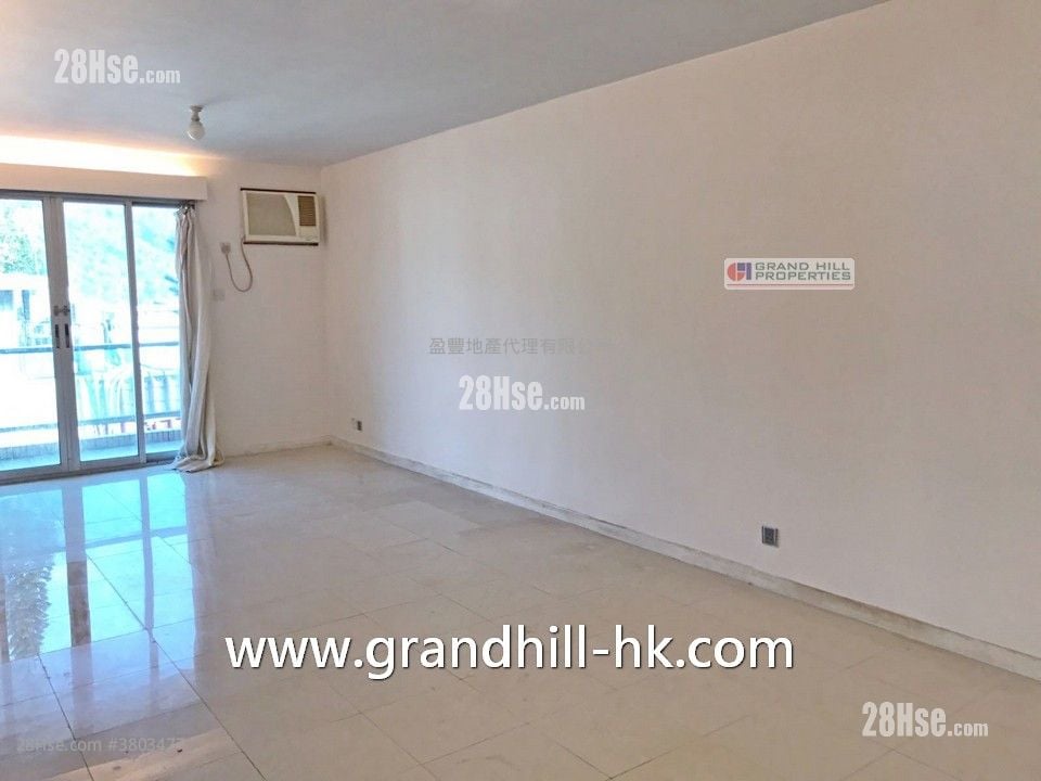 村屋 售盤 3 房 , 1 浴室 630 平方呎