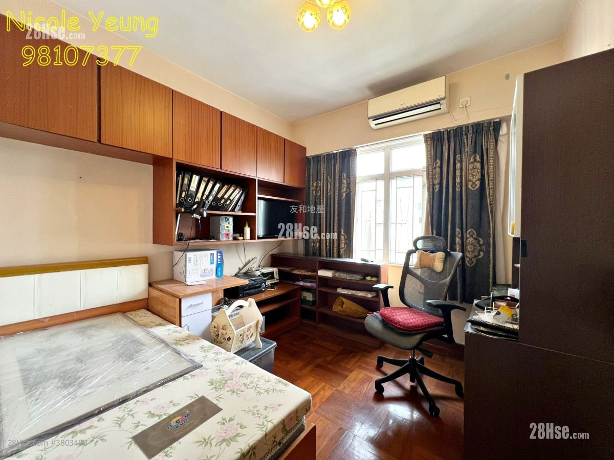 Wing Ying Mansion Sell 3 Bedrooms , 2 Bathrooms 996 ft²