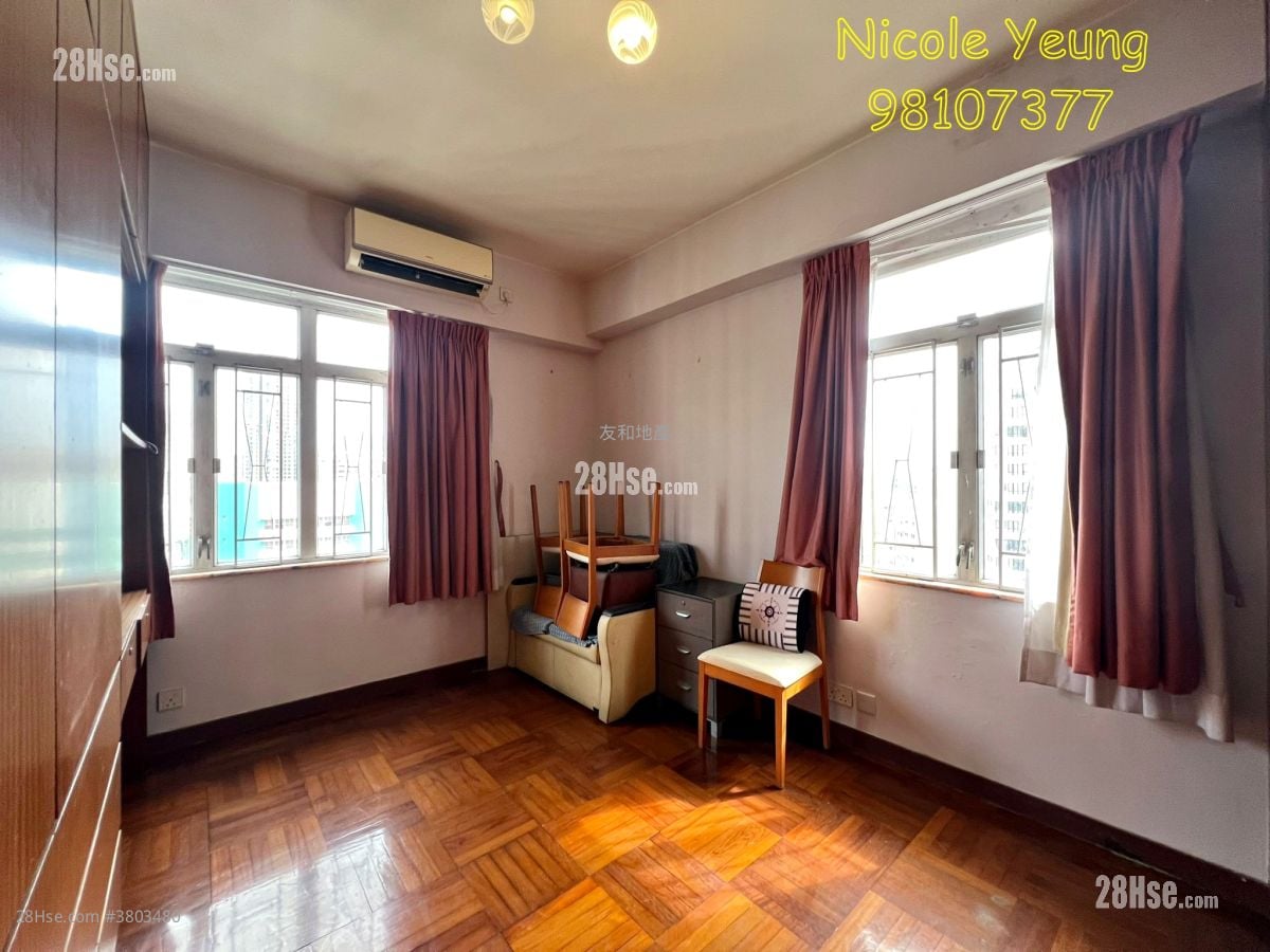 Wing Ying Mansion Sell 3 Bedrooms , 2 Bathrooms 996 ft²
