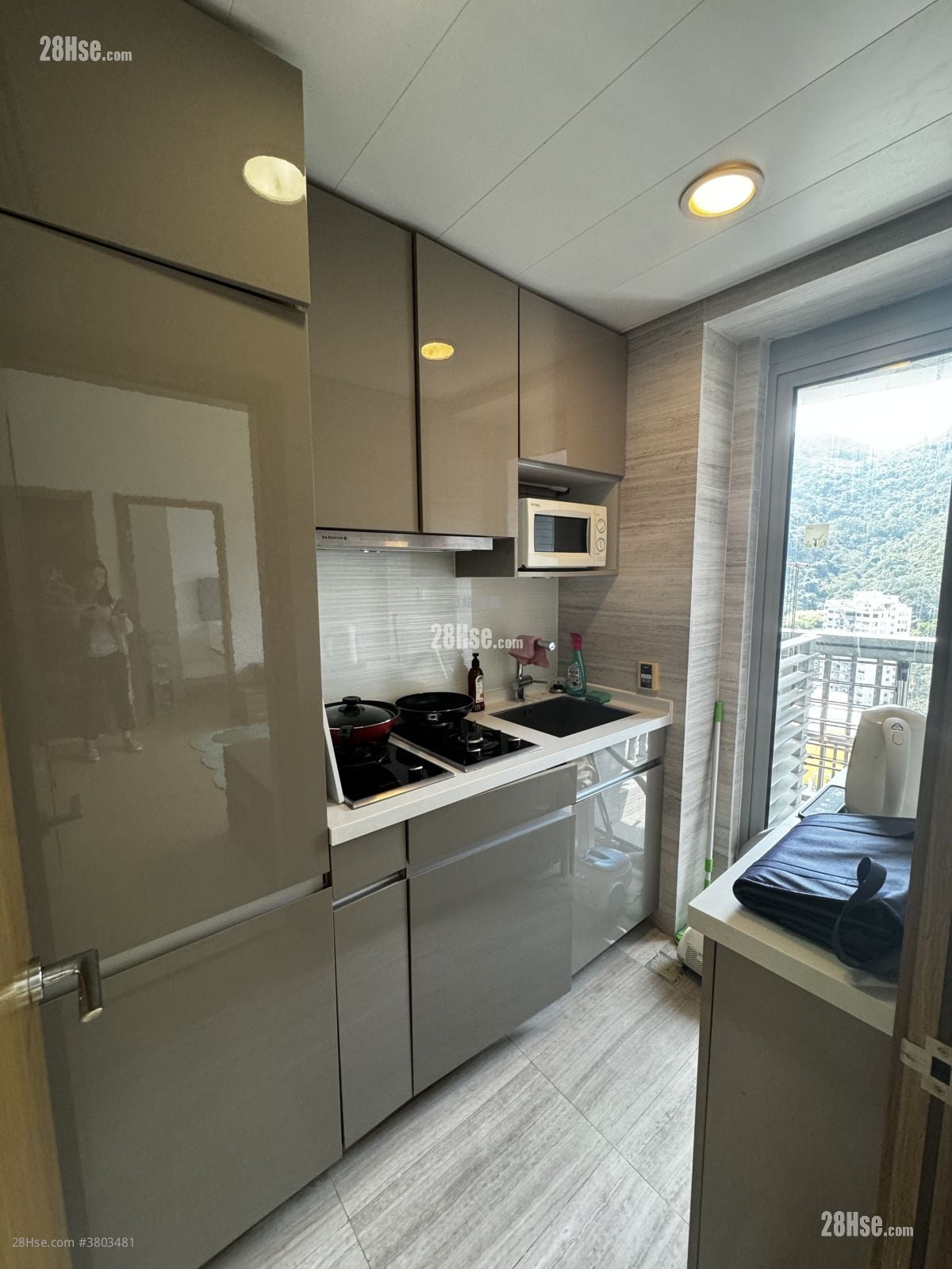 One Wanchai Rental 1 Bedroom , 1 Bathroom 403 ft²