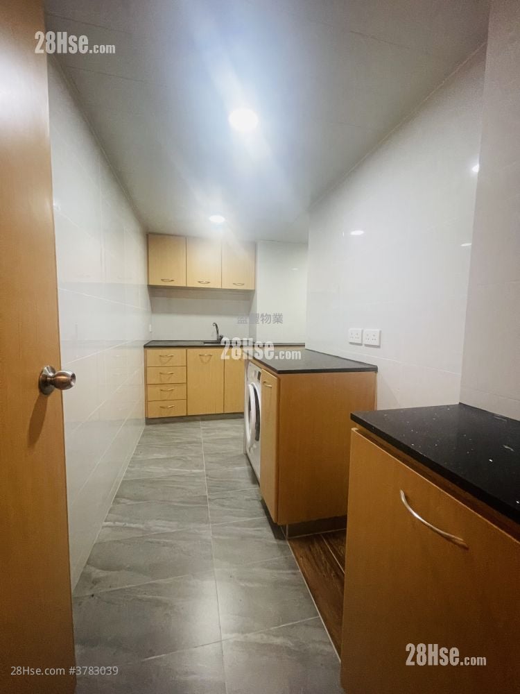 Bay View Mansion Rental 3 Bedrooms , 2 Bathrooms 732 ft²