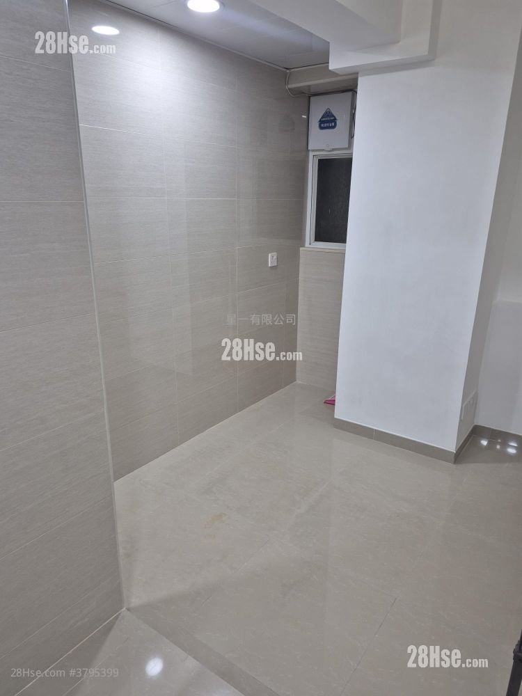 福英大厦 租盘 1 房 , 1 浴室 140 平方尺