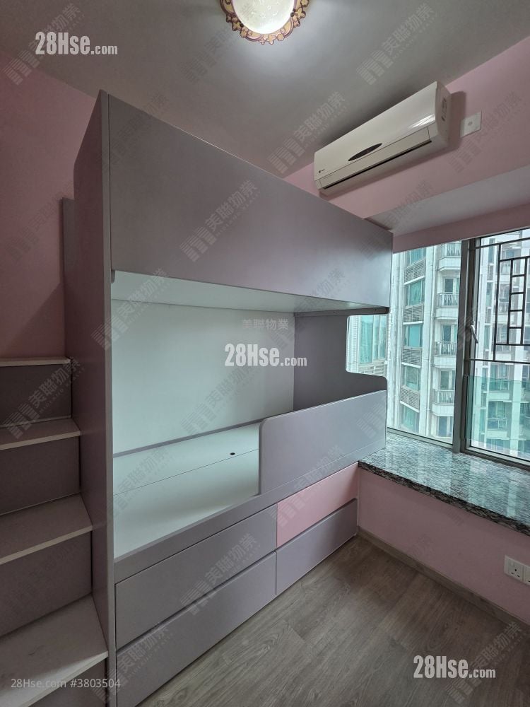 环宇海湾 售盘 3 房 , 2 浴室 713 平方尺