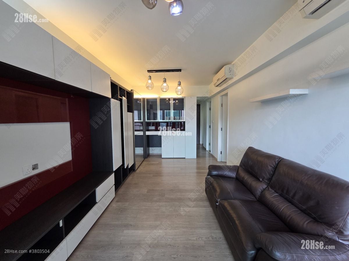 环宇海湾 售盘 3 房 , 2 浴室 713 平方尺