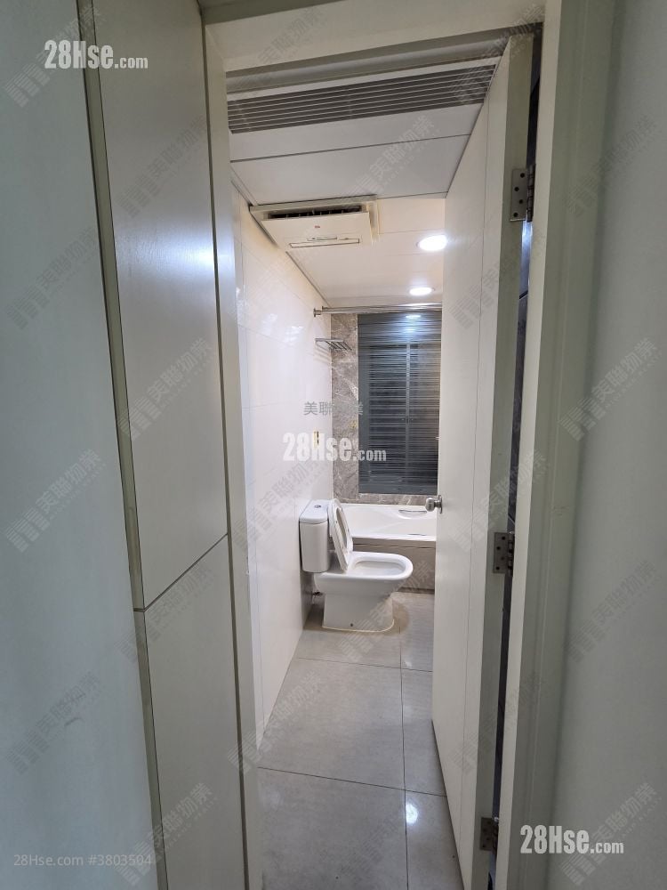 环宇海湾 售盘 3 房 , 2 浴室 713 平方尺