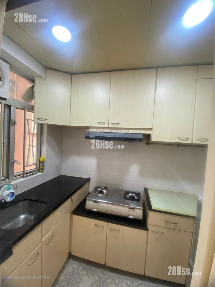 愉景花园 租盘 3 房 , 2 浴室 689 平方尺