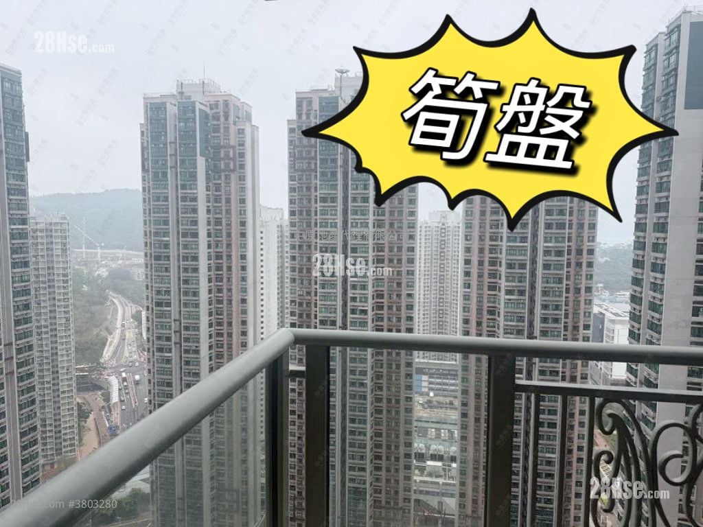 Residence Oasis Sell 3 Bedrooms , 2 Bathrooms 653 ft²