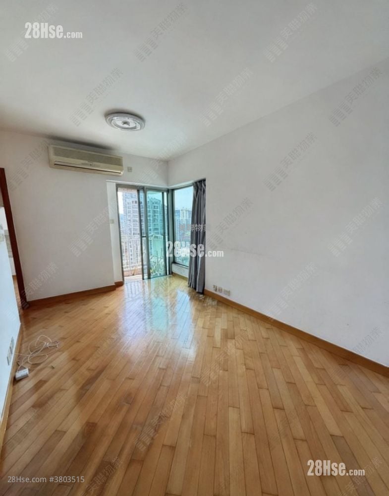 Yoho Town 售盘 2 房 , 1 浴室 422 平方尺