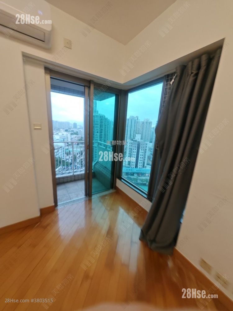 Yoho Town 售盘 2 房 , 1 浴室 422 平方尺