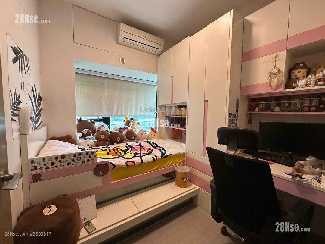 Mount Haven Sell 3 Bedrooms , 2 Bathrooms 755 ft²