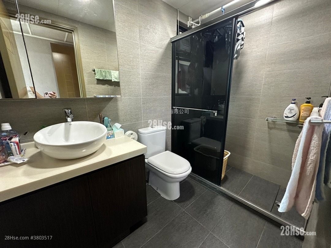 Mount Haven Sell 3 Bedrooms , 2 Bathrooms 755 ft²