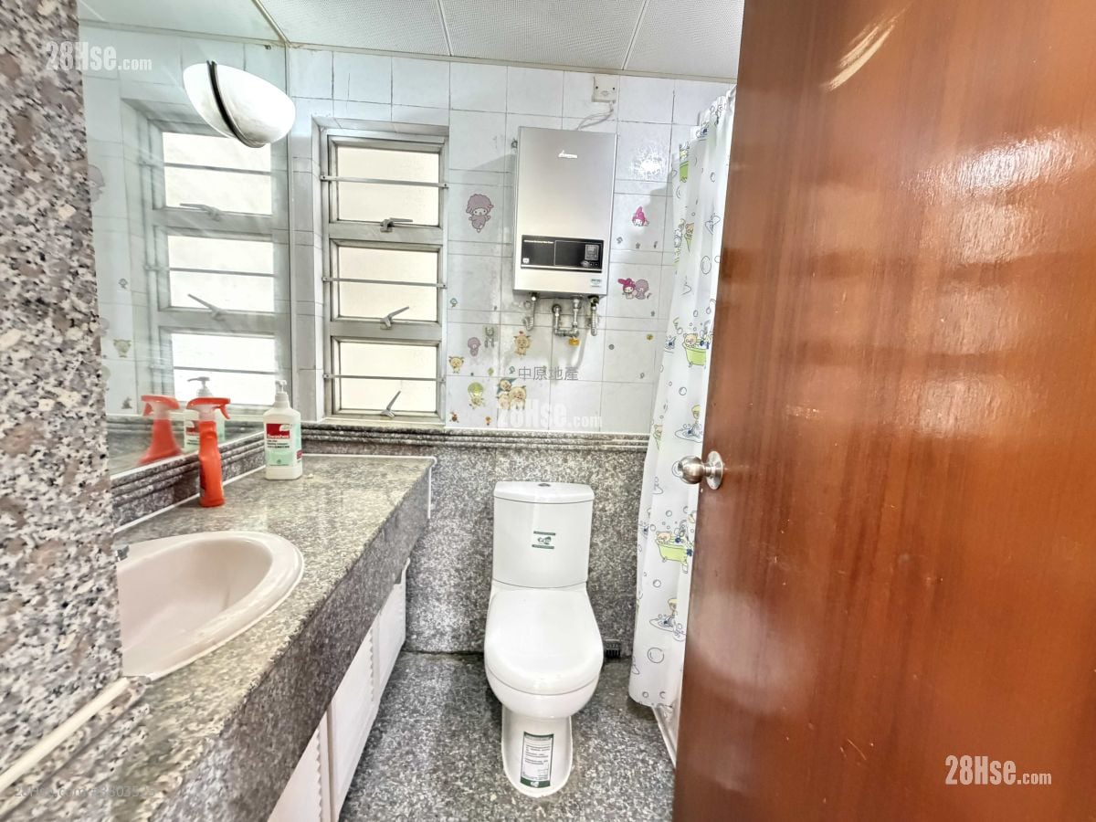 嘉湖山庄 租盘 2 房 , 1 浴室 442 平方尺