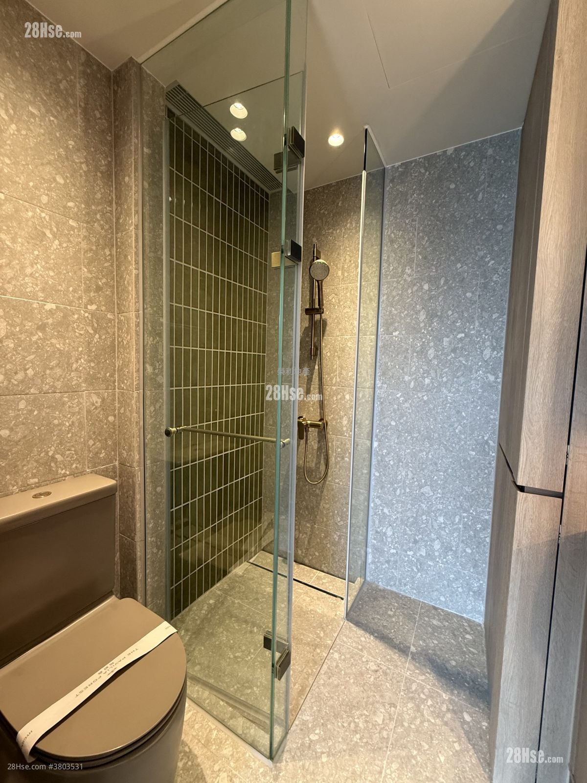 柏蔚森 租盘 3 房 , 2 浴室 560 平方尺