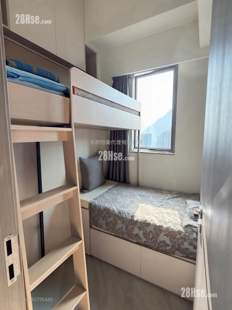 Novo Land Sell 2 Bedrooms , 1 Bathroom 456 ft²