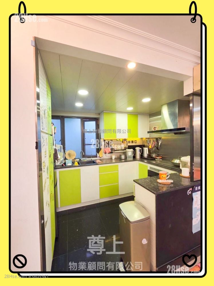 村屋 售盘 4 房 , 2 浴室