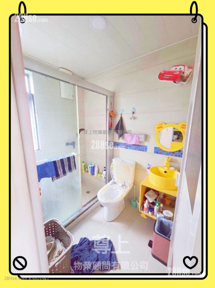 村屋 售盘 4 房 , 2 浴室