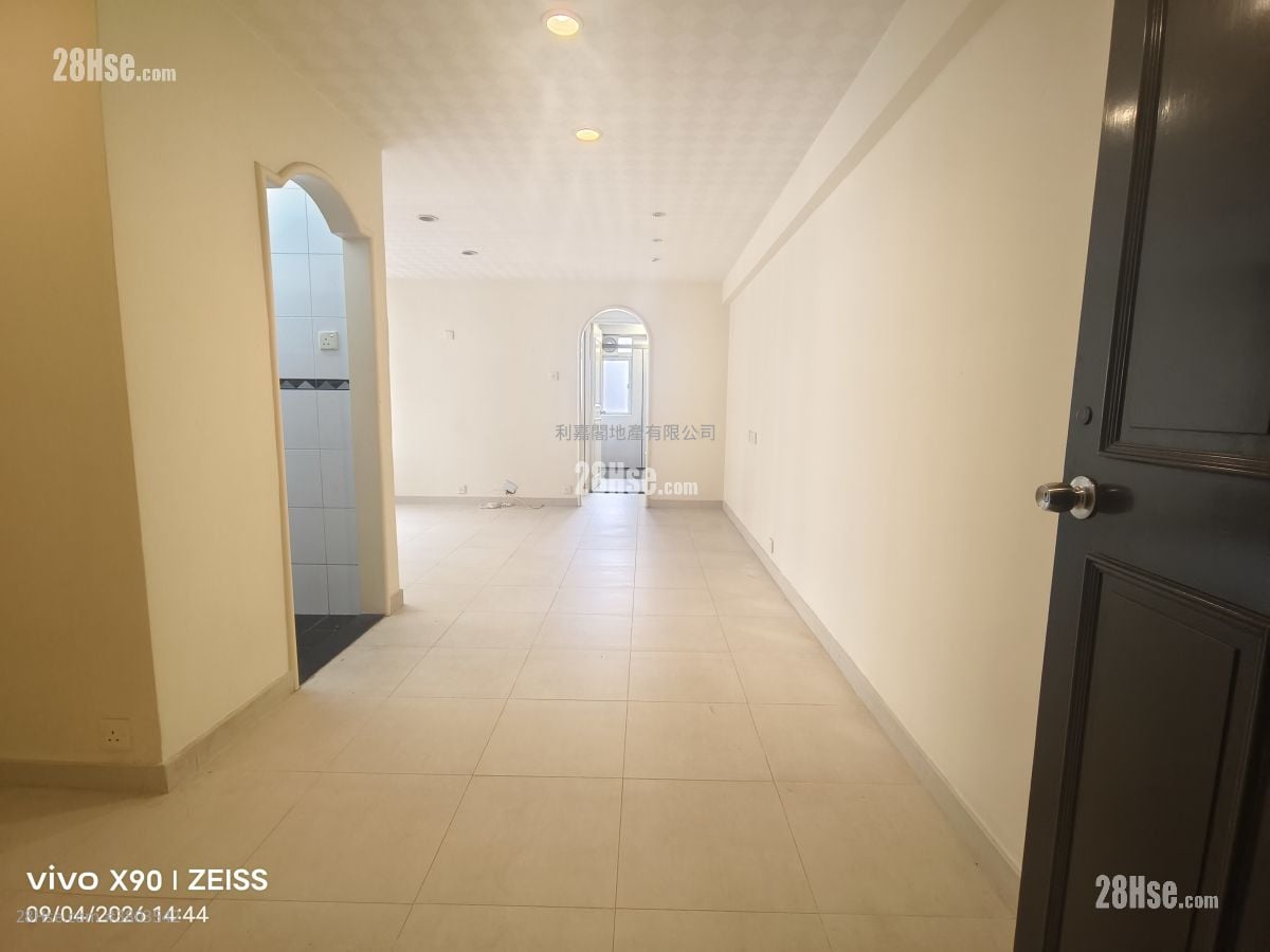 美孚新邨 售盘 1 房 , 1 浴室 446 平方尺