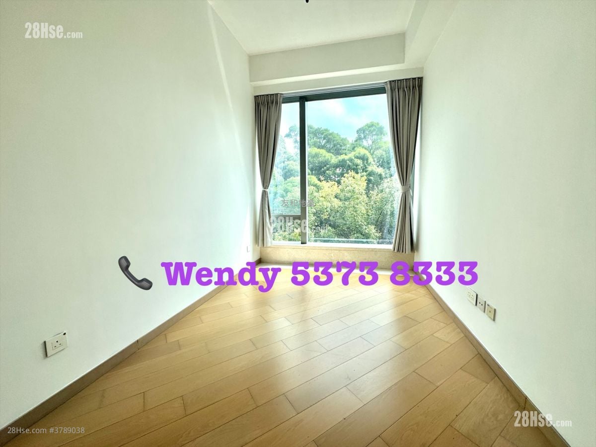 Cristallo Rental 4 Bedrooms , 3 Bathrooms 1,304 ft²