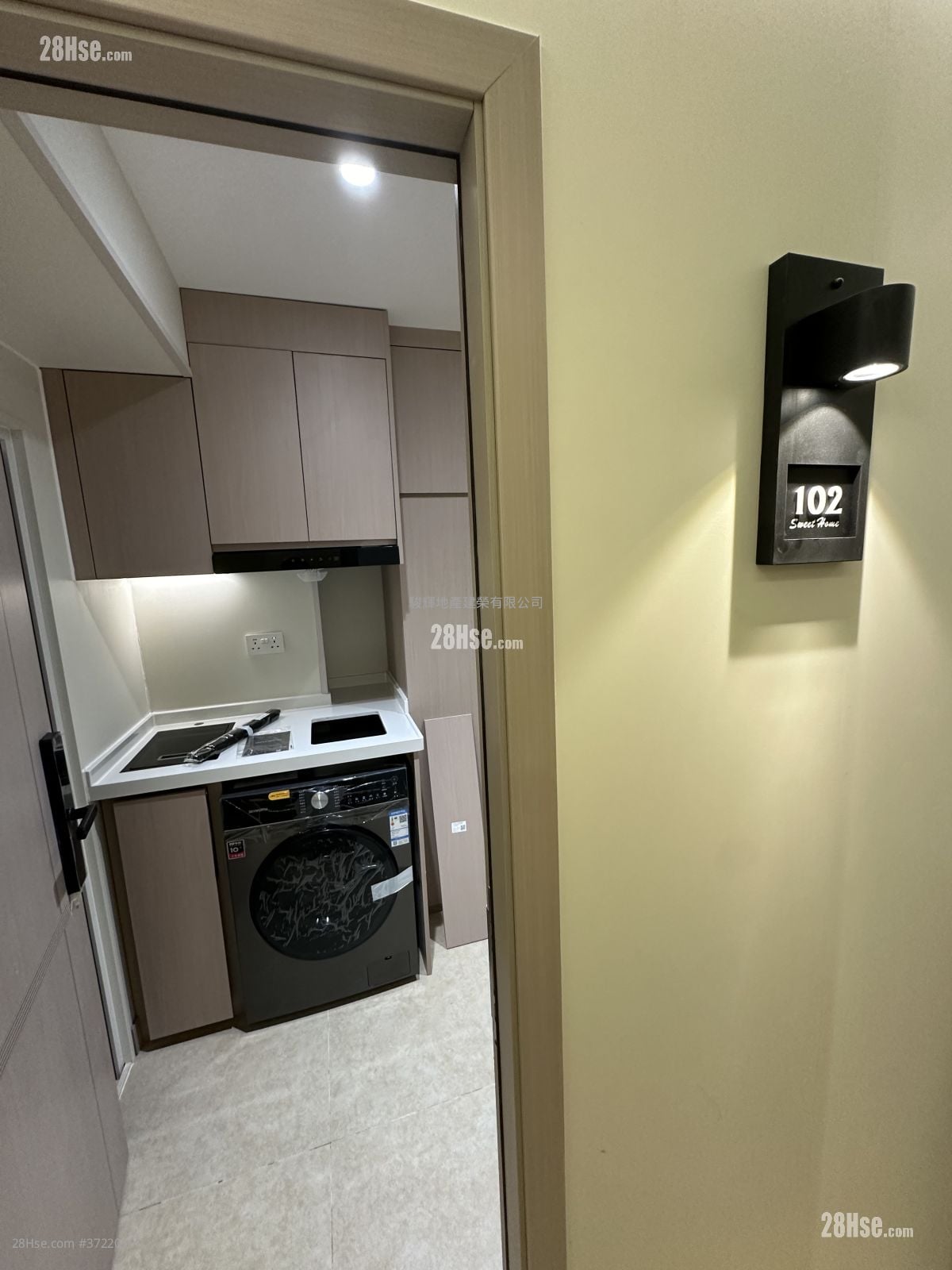 汝州街114号 租盘 开放式间隔 , 1 浴室 160 平方尺