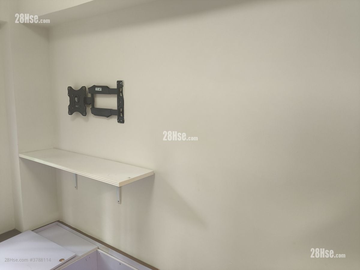 唐楼 租盘 1 房 , 1 浴室 100 平方尺