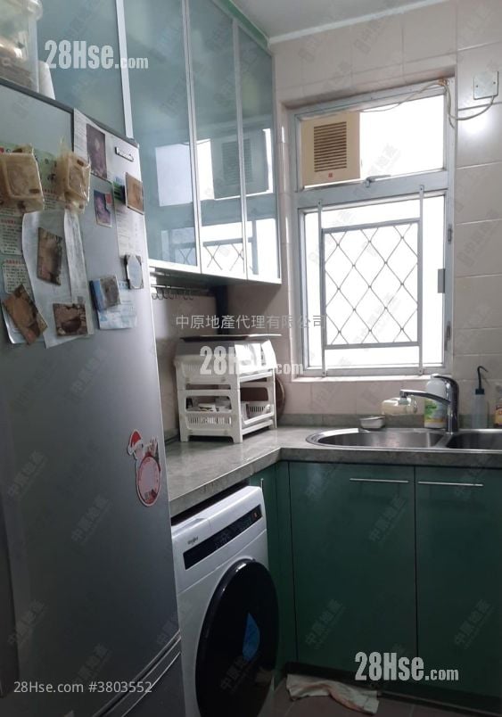 Kam Tai Court Sell 3 Bedrooms , 2 Bathrooms