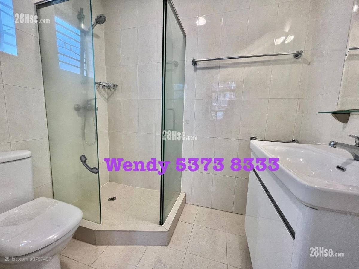 8 Sau Chuk Yuen Road Rental 3 Bedrooms , 2 Bathrooms 1,025 ft²
