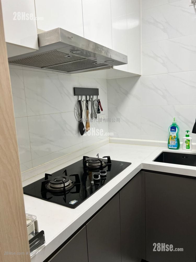 Kam Tai Court Sell 2 Bedrooms , 1 Bathroom 506 ft²