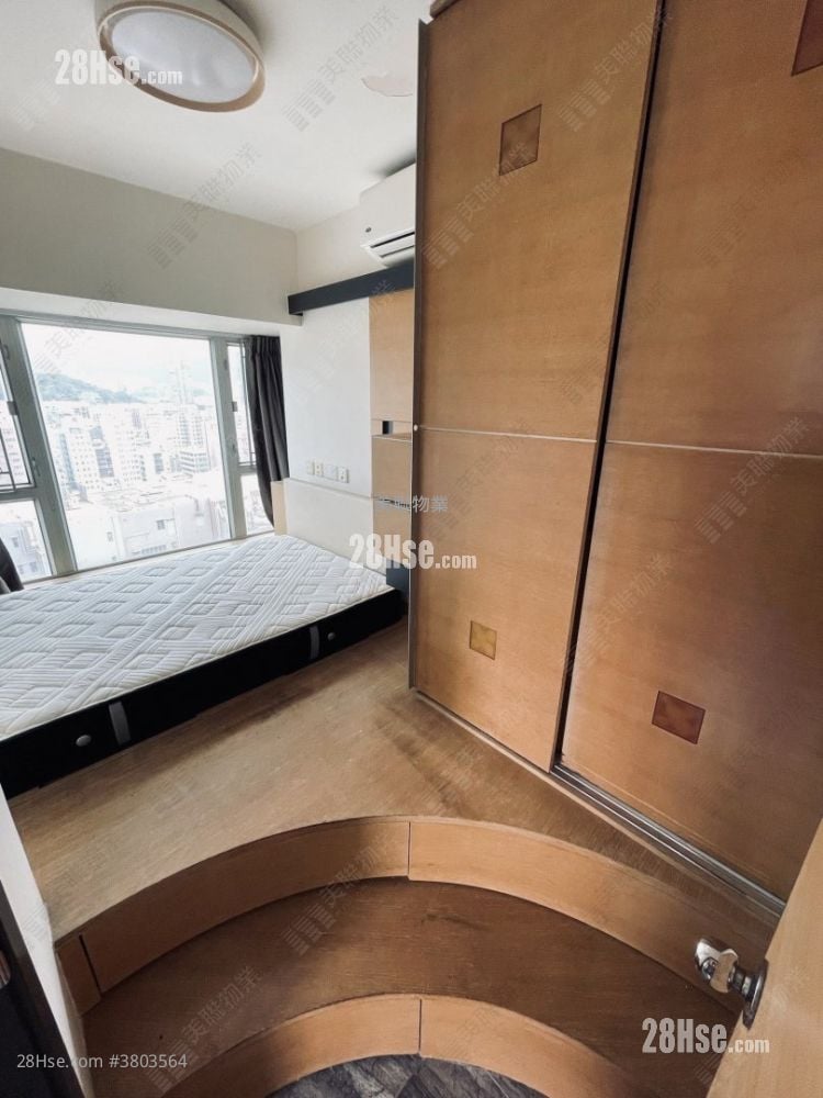 港湾豪庭 售盘 2 房 347 平方尺