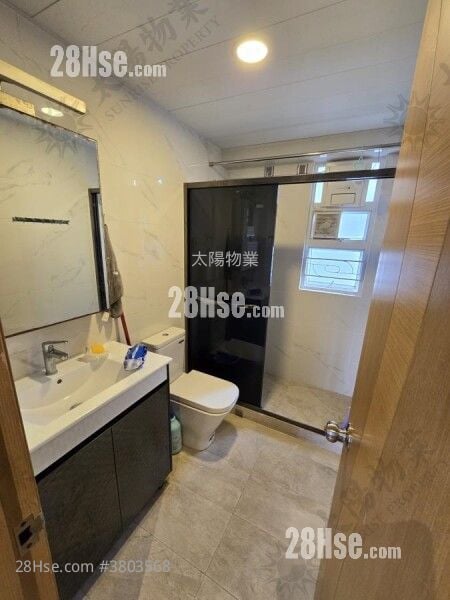 Whampoa Garden Rental 3 Bedrooms 970 ft²