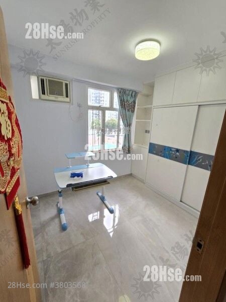 Whampoa Garden Rental 3 Bedrooms 970 ft²