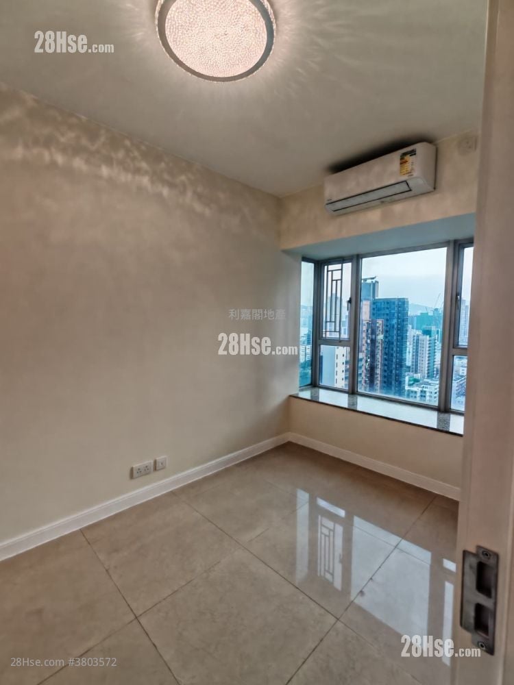 傲云峰 租盘 539 平方尺