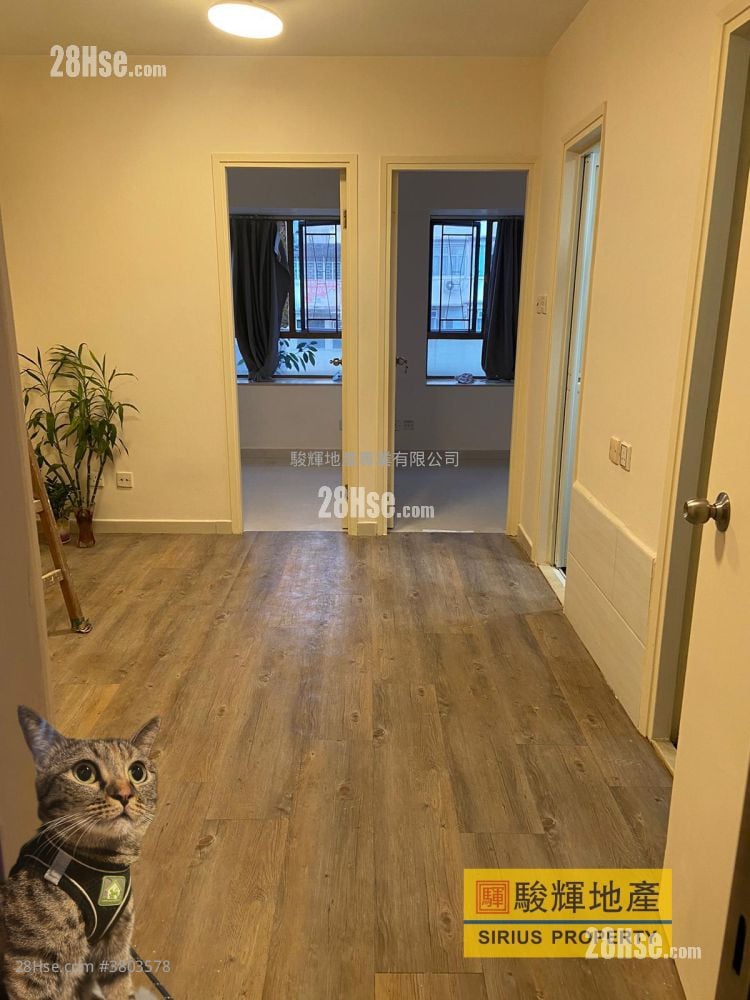 Nam Cheong Centre Sell 2 Bedrooms , 1 Bathroom 357 ft²