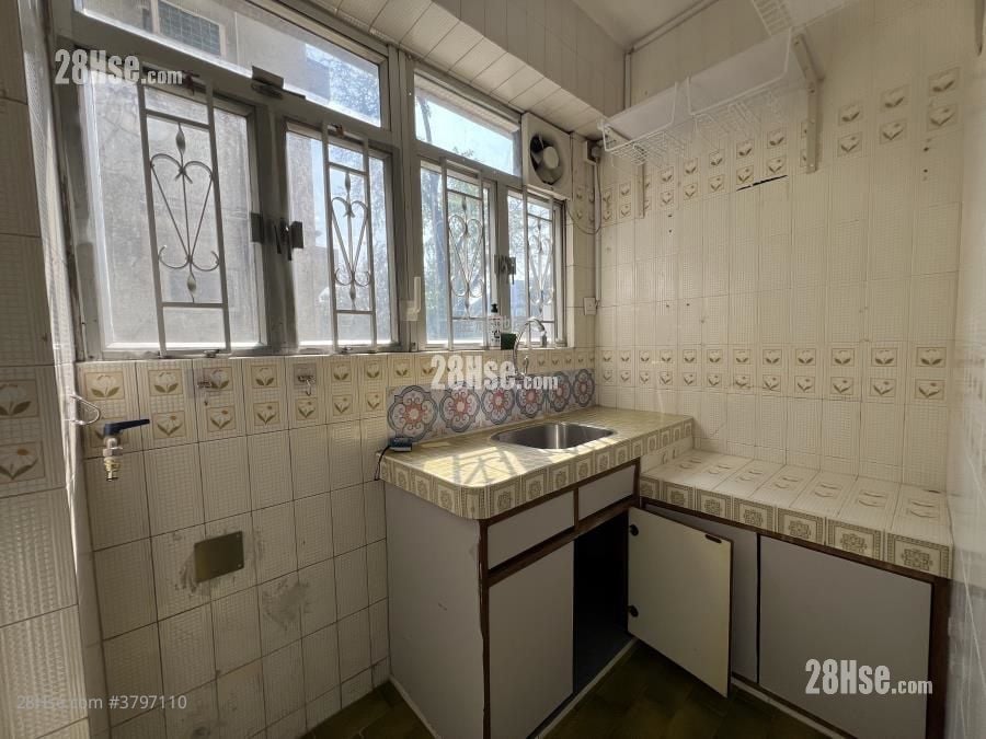 Castle Peak Bay Garden Rental 1 Bedroom , 1 Bathroom 286 ft²