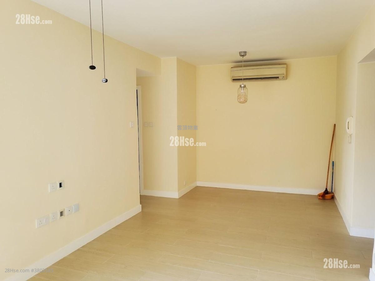 颐峰 租盘 3 房 , 2 浴室 745 平方尺