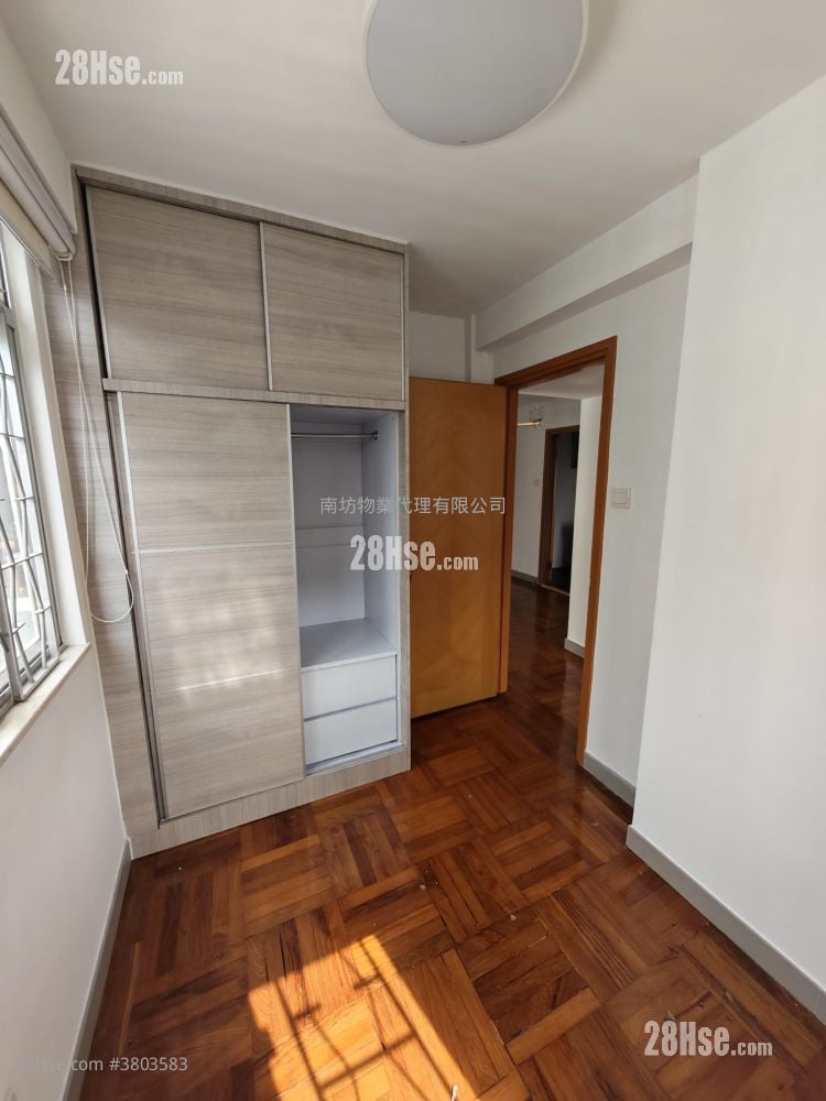 Nan Fung Sun Chuen Rental 2 Bedrooms , 1 Bathroom 391 ft²