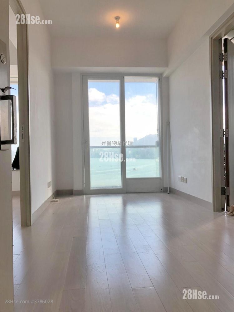 L.harbour18 Rental 1 Bedroom , 1 Bathroom 342 ft²